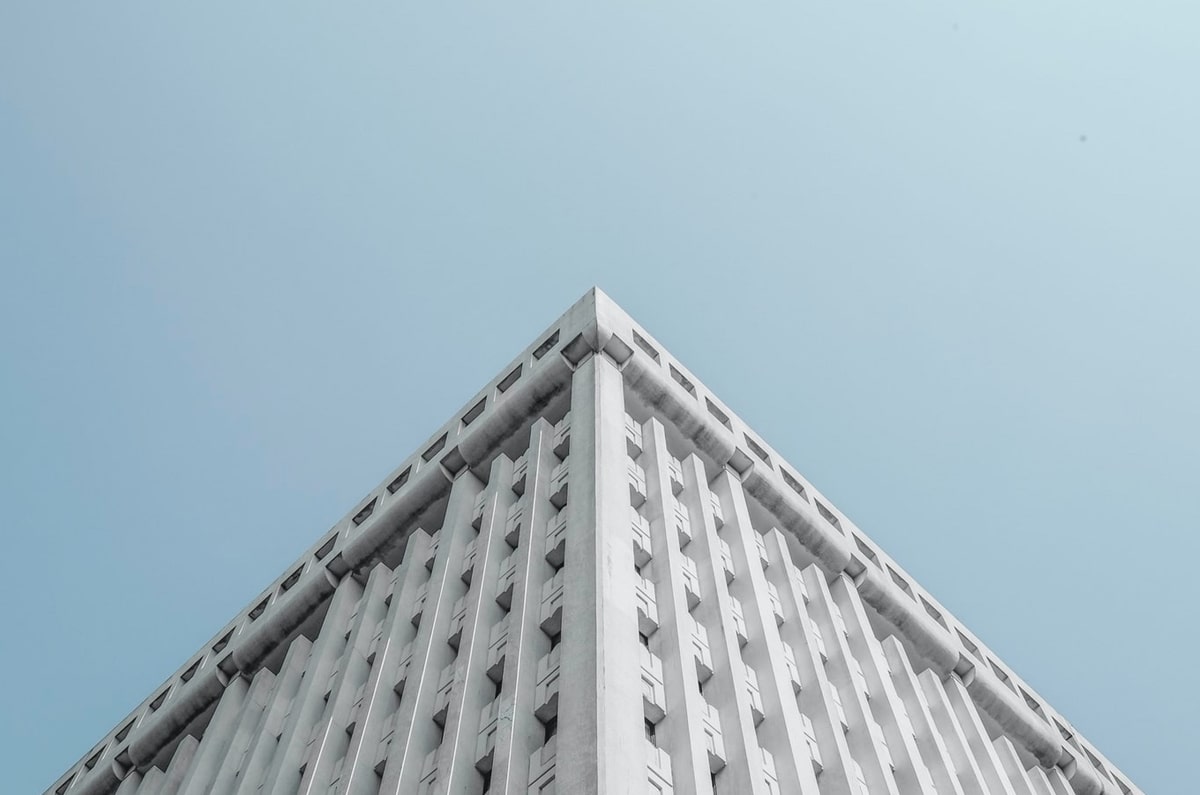 意甲争四大战上演鹬蚌相争，尤文罗马两败俱伤，科莫渔翁得利！